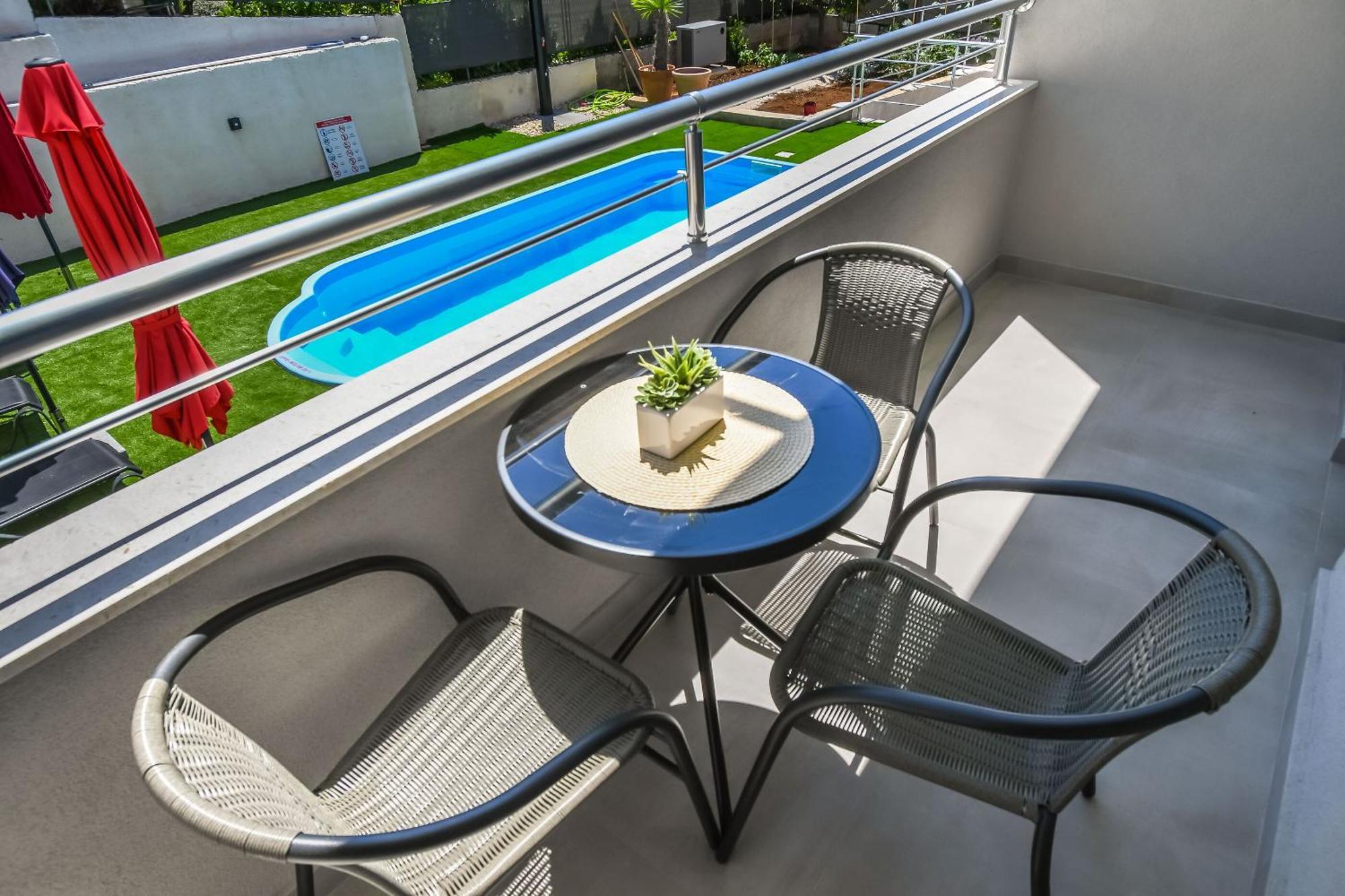 Apartments Neli Trogir Exterior foto